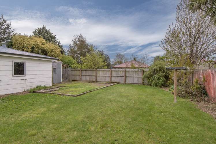 8 Coleman Place Darfield_12