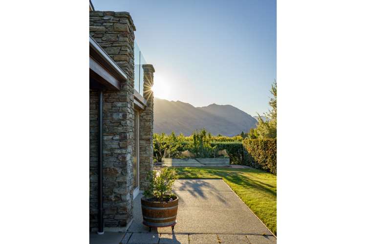86 Kings Drive Wanaka_18