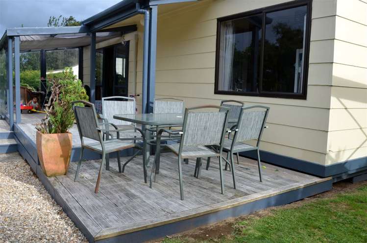 39 Poland Street Waikino_7