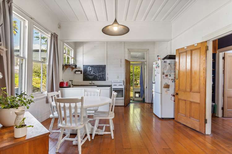 2 Mostyn Street Kingsland_5