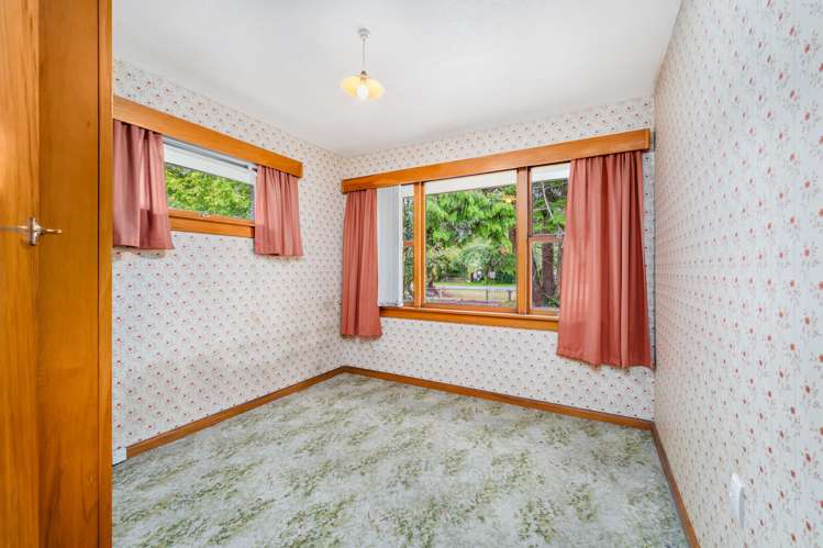 2 Brook Street Southbridge_11