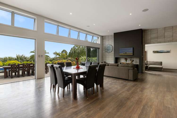 166 Merrick Road Pyes Pa_12