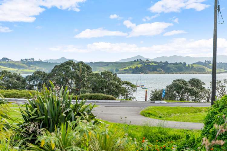 70 Raurimu Avenue Onerahi_7