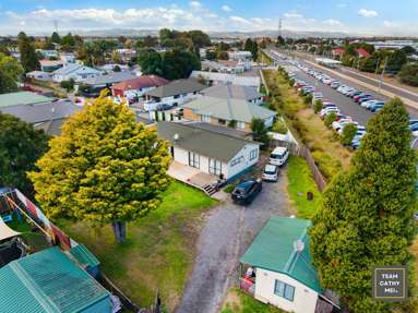 17 Manuroa Road_3