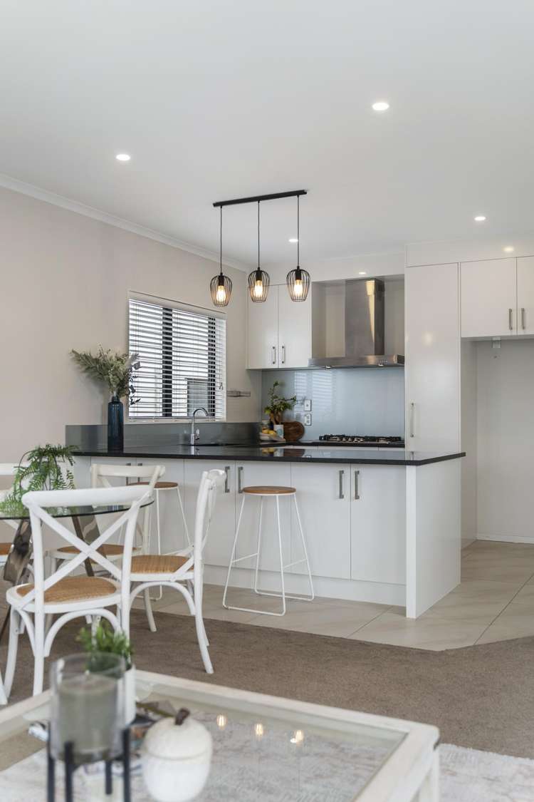 20 Atalanta Way Beachlands_10