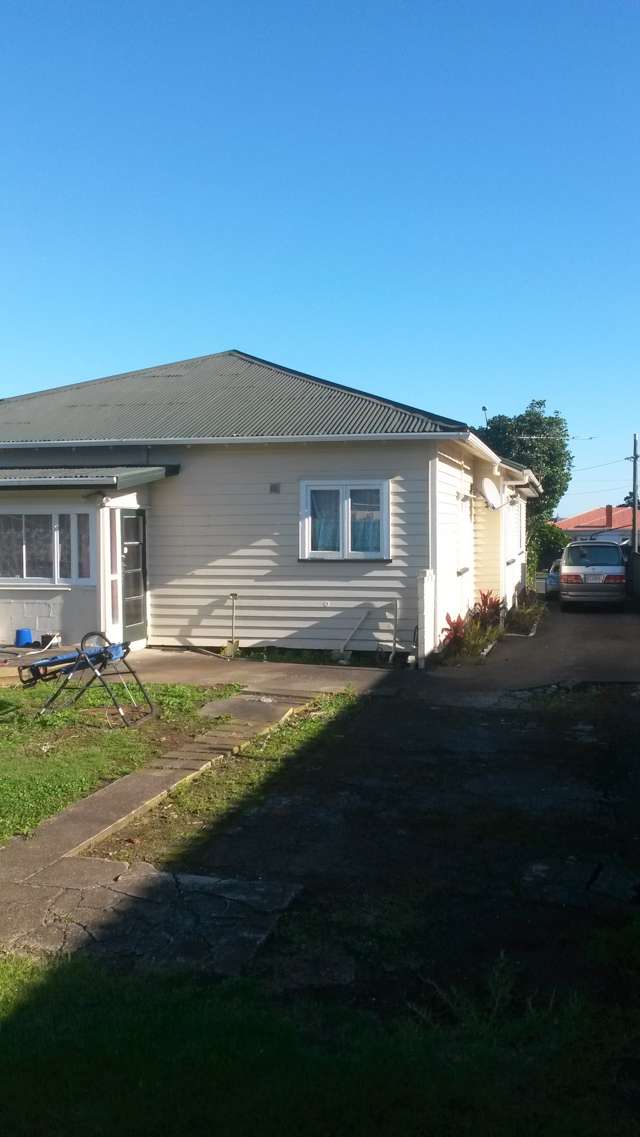 70 Walmsley Road Otahuhu_3