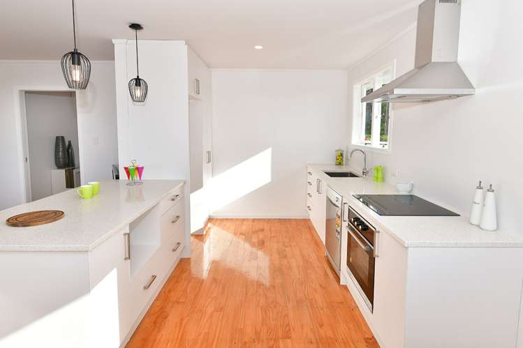 21a Rishworth Avenue Stanmore Bay_10