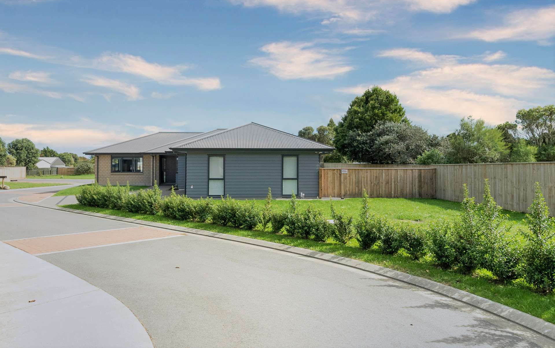 27 Cobb Place Otaki_0