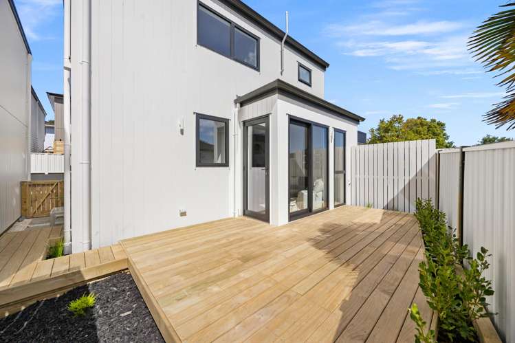 Lot 3/60 Lewisham Street Highland Park_14