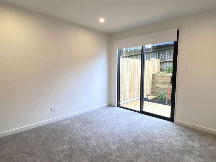 14/12 Onewa Road Northcote_6