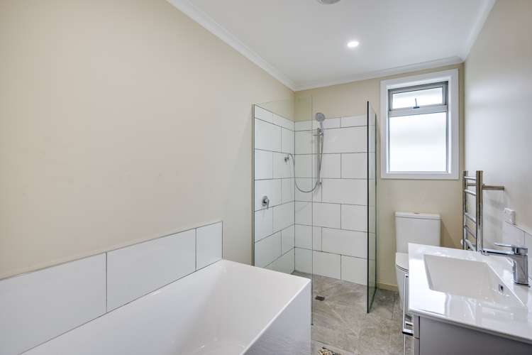 10 Hickey Street Otane_9