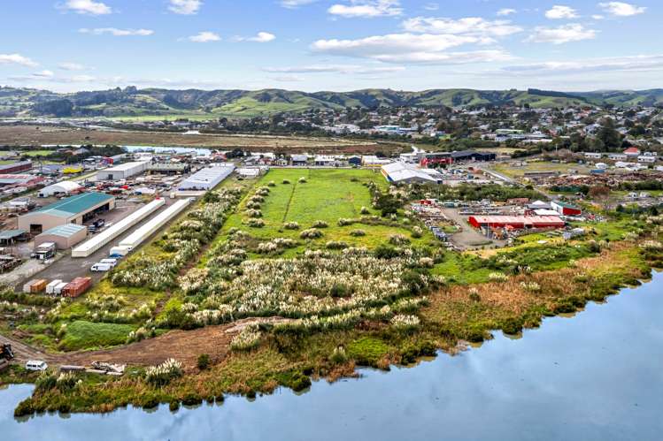 45-67 Mill Road Helensville_16
