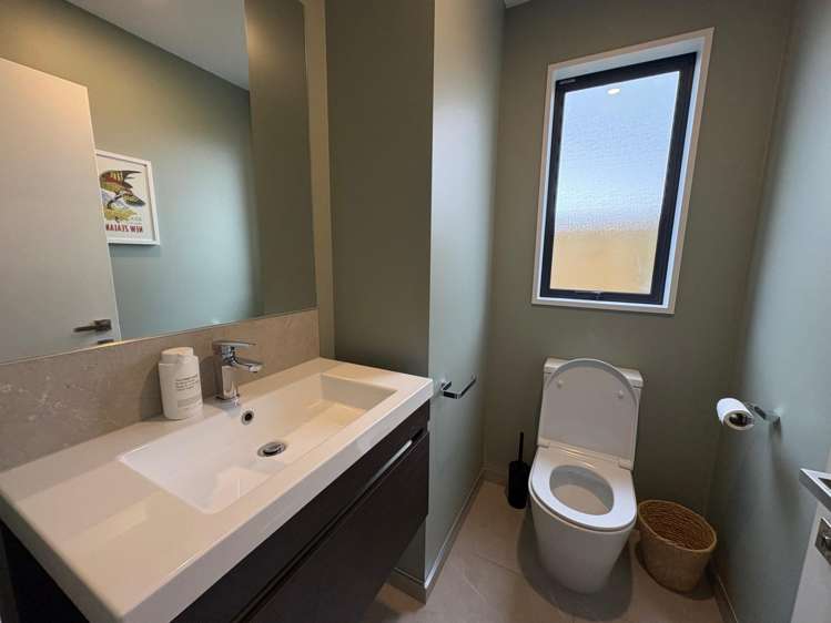  106 Canon Street Edgeware_14