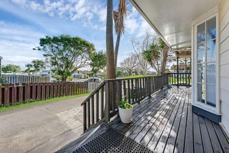 48 Burundi Avenue Clendon Park_15