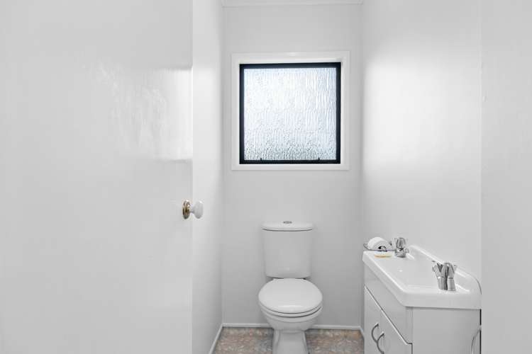 17 Ballantrae Place Highlands Park_18