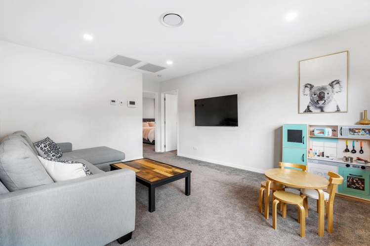 1 Crompton Place Orewa_22