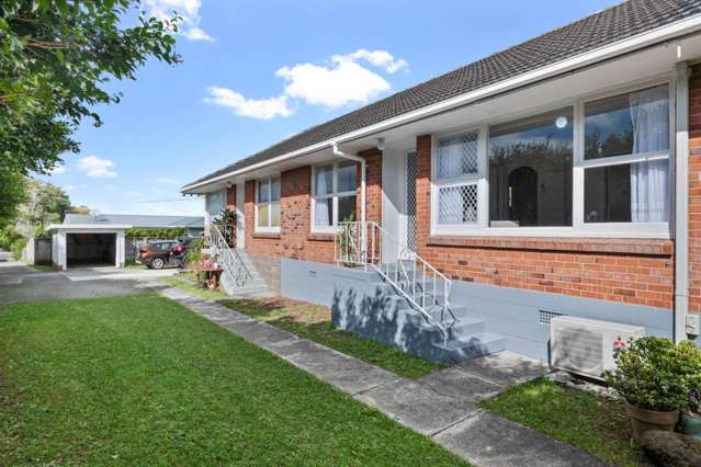 2/33 Dominion Street Takapuna_1