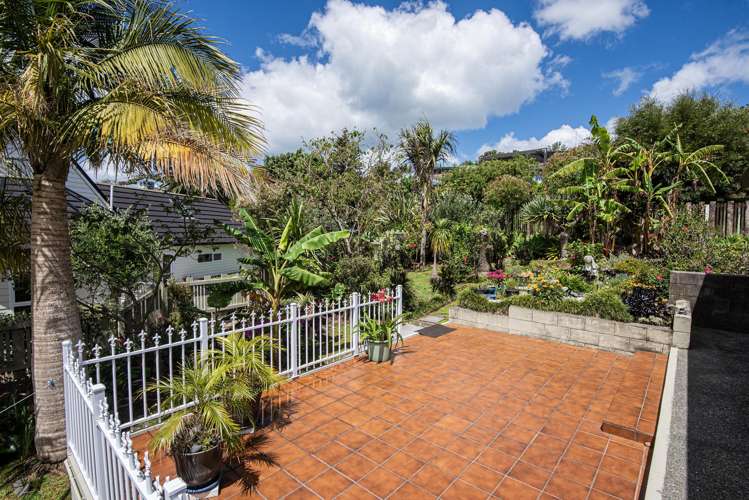 296 Beach Road Onerahi_19