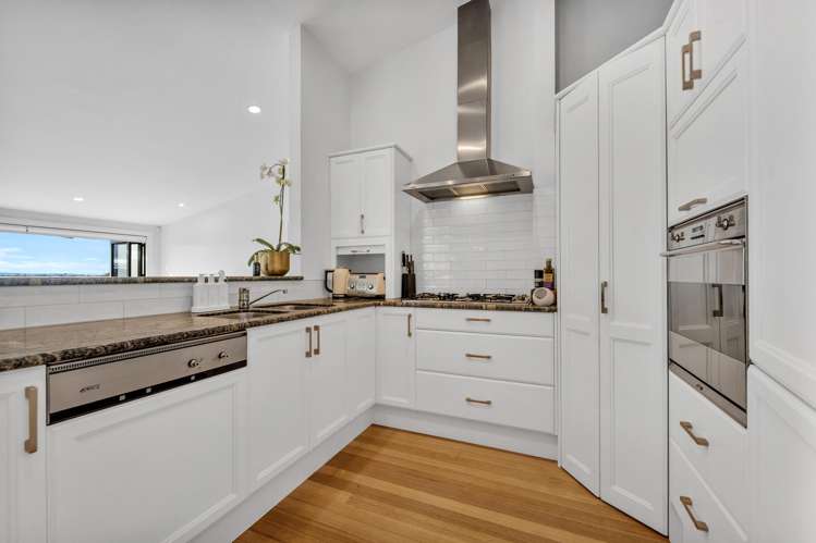 4/22 Curran Street Herne Bay_2