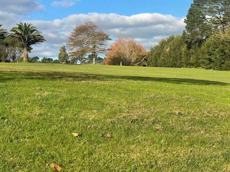 402 Matua Road_4