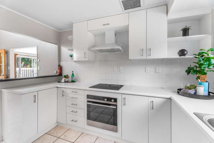 15 Bellfield Road Opaheke_18