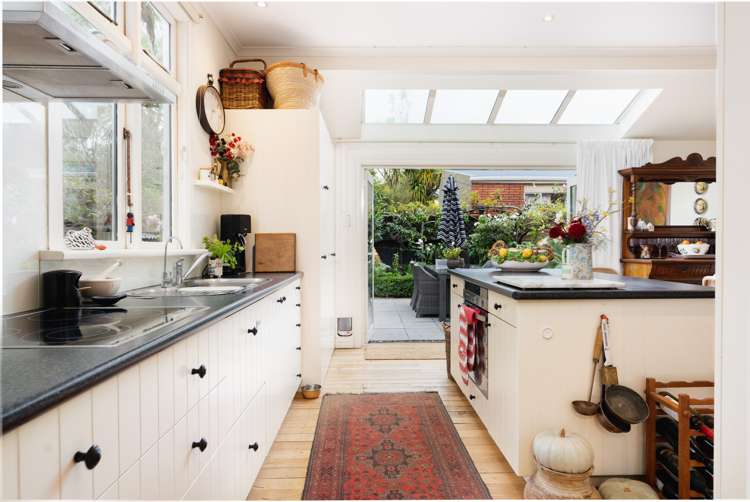 8 Adam Street Dunedin Central_7