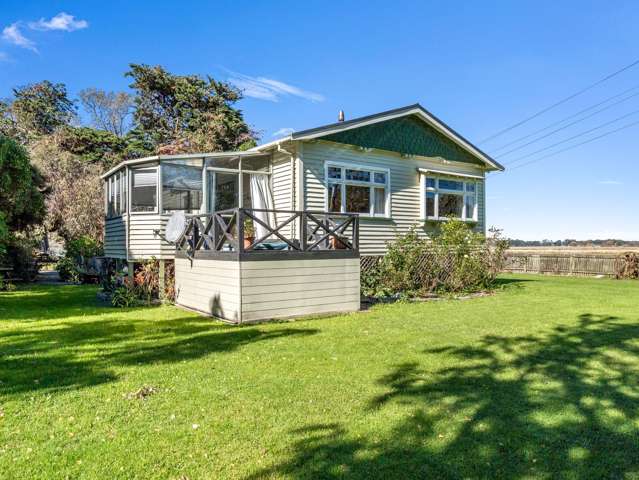 Country Calm - Holiday or Live Flexibility