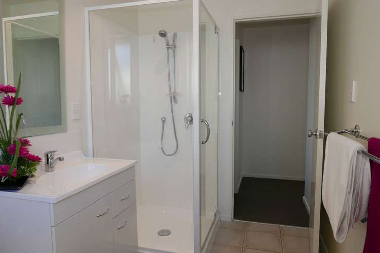 560 Gloucester Street Linwood_12