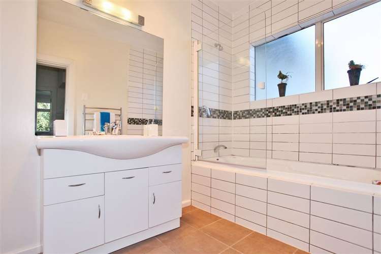 84 Windermere Road Papanui_10