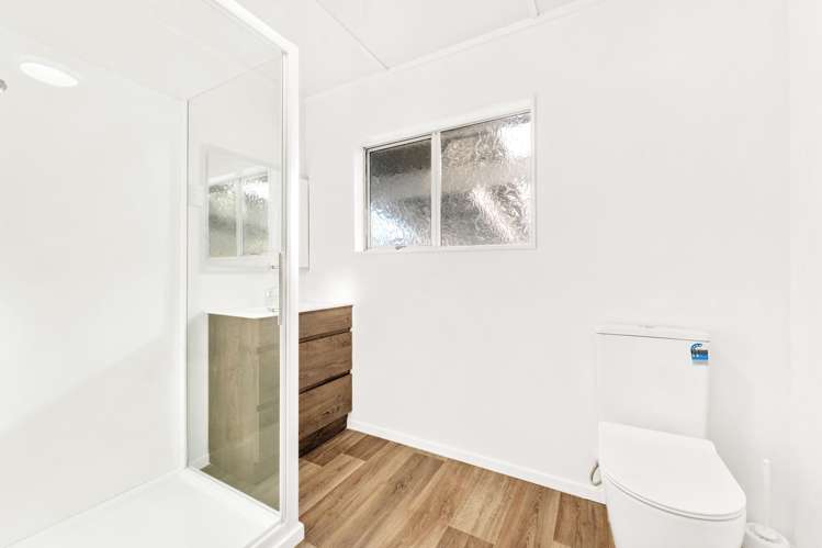 1 Weymouth Grove Wainuiomata_15