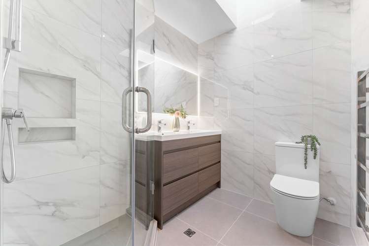 4/67 Royal View Road Te Atatu South_10