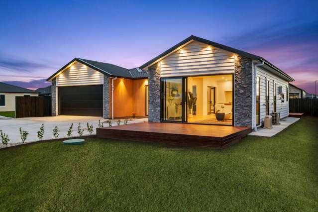 SPACE, SUN & SEMI-RURAL CHARM