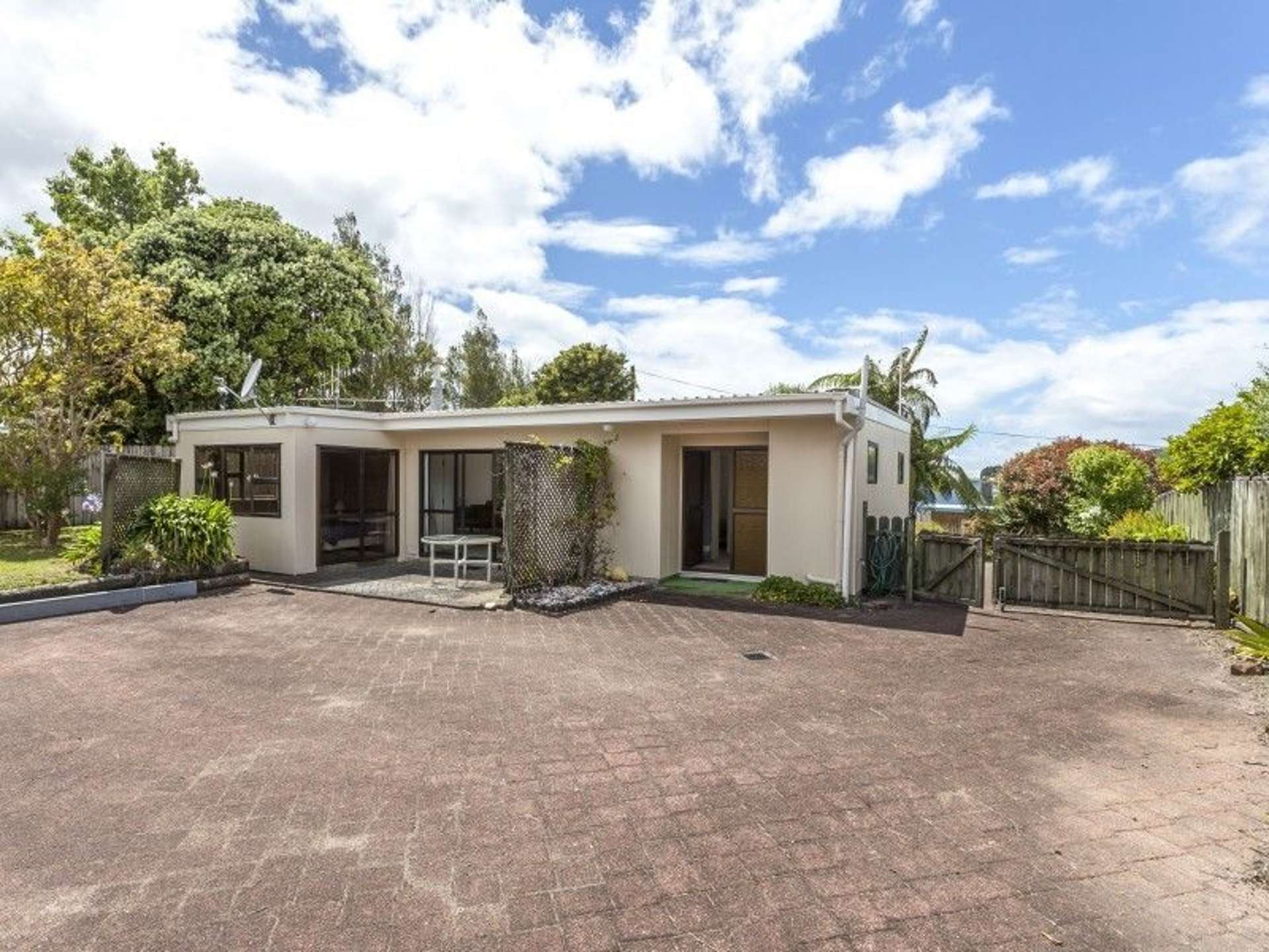 26 Hornsea Road Tairua_0