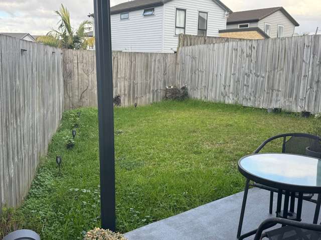 4 Awhenga Place Weymouth_1