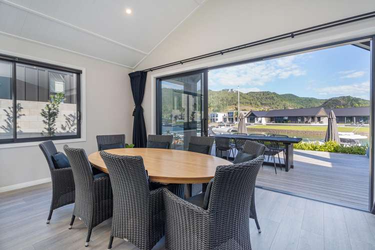 126 Waterways Parade Pauanui_10