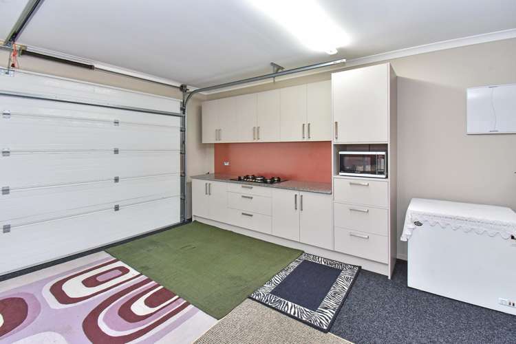 10 Gospel Heights Flat Bush_16