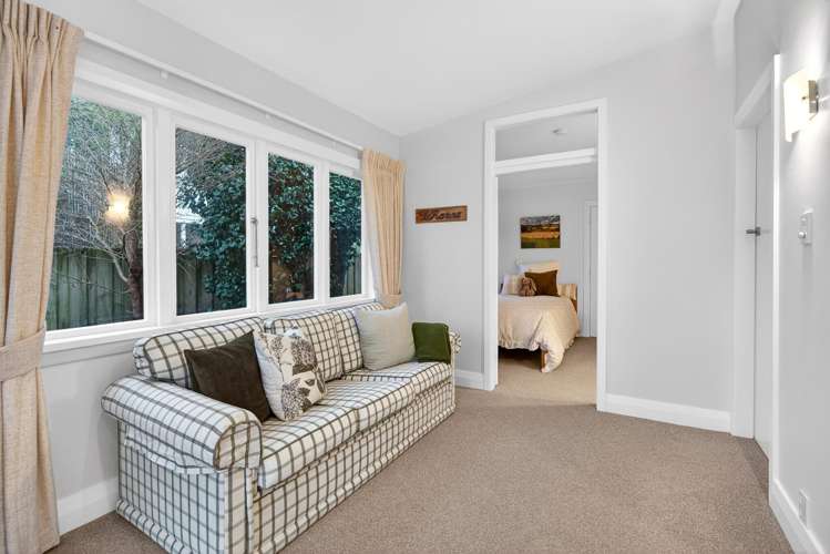 2 Ngaio Street Eastbourne_12