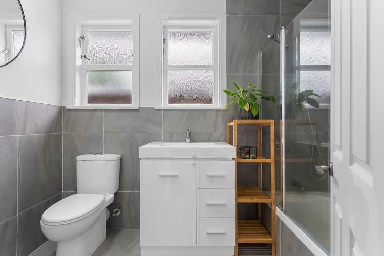 58 & 1/58 Orchard Street Avondale_14