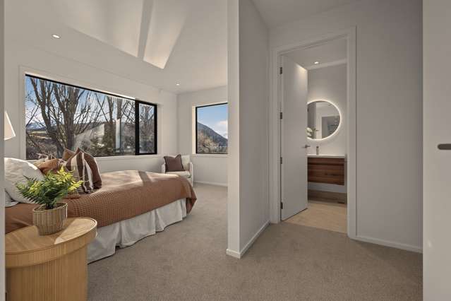 The ultimate home and income package