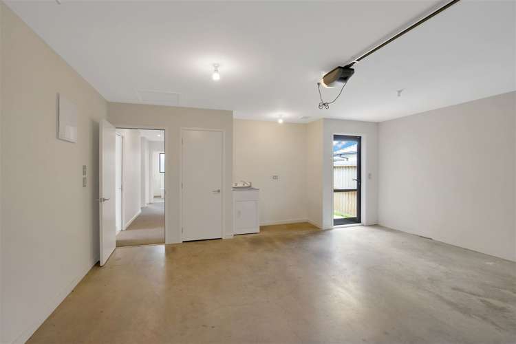 22 Robert Duncan Road Belfast_18