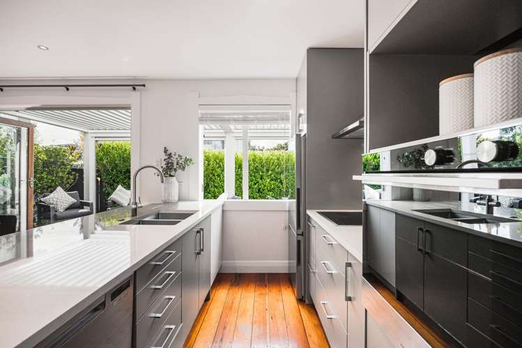 14 Oliver Street Point Chevalier_6