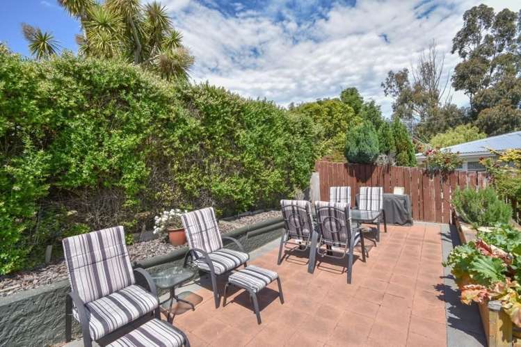 16a Tomkins Street Green Island_11