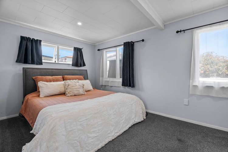 22 Rimu Street Gate Pa_9