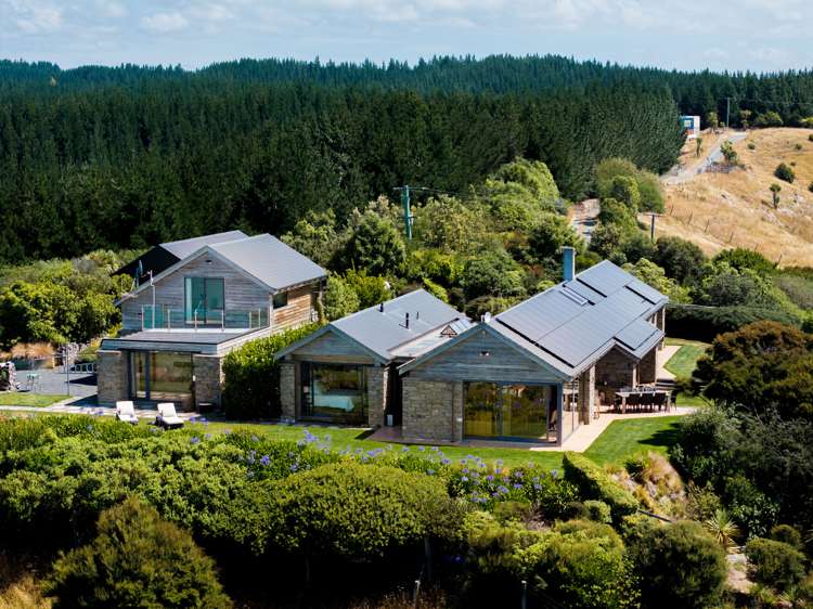 186 Taieri Mouth Road Brighton Dunedin City Rural Property For