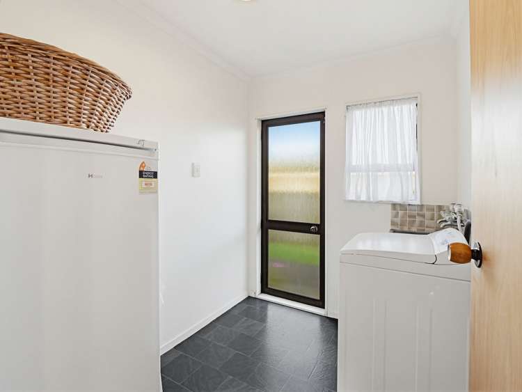 10 Downes Avenue Springvale_22