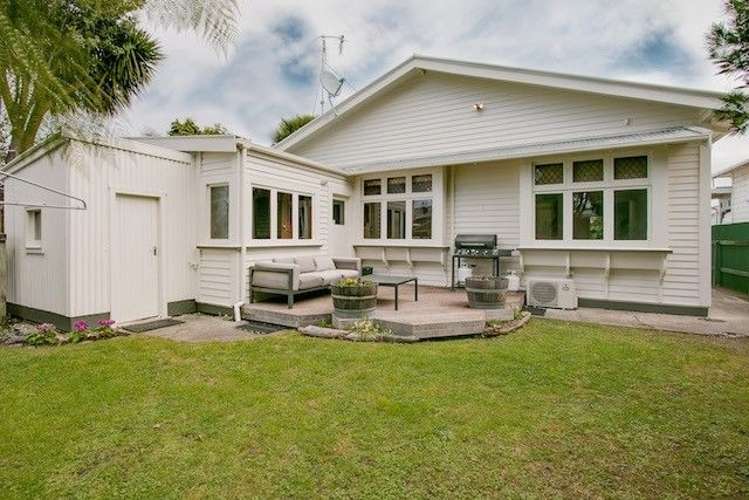 33 Nelson Crescent Napier South_14