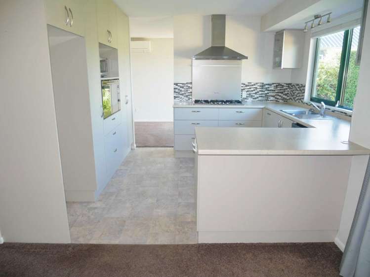 29 Roydon Drive Templeton_2