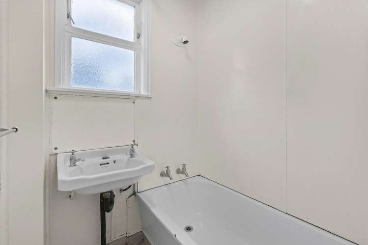 35 Regina Street Westmere_13