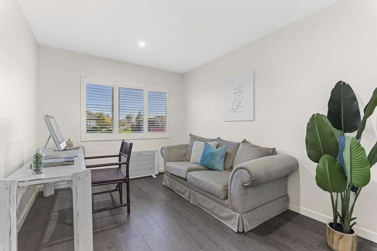 3 Waiwera Place Merrilands_15