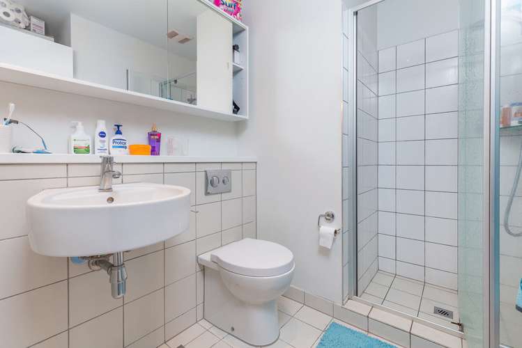 10h/16 Gore Street Auckland Central_10